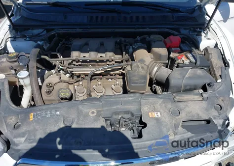 2018 Ford Taurus Limited z USA, uszkodzony, nr VIN 1FAHP2F85JG118664